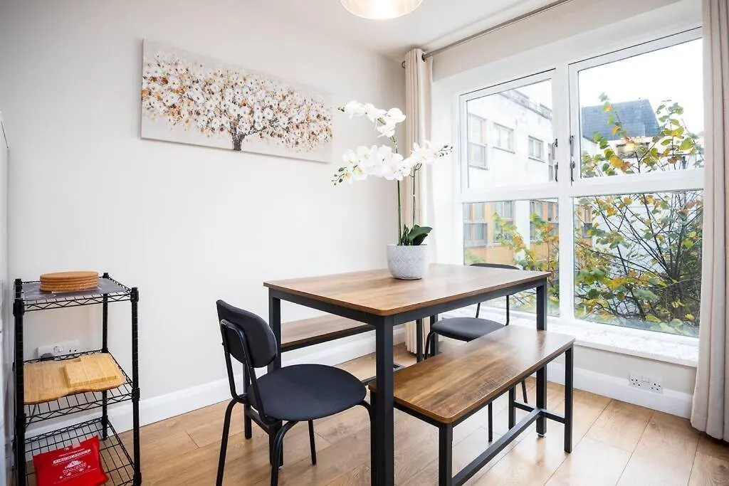 Chic 2Br In Temple Bar-5 Min Walk To Dublin Castle Apartment Ireland